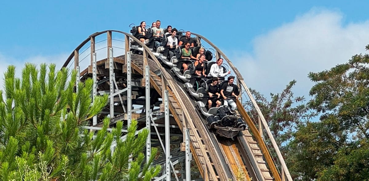 Le Parc Saint Paul investit 5 millions d'euros et ouvre une tour de chute de 60 mètres !