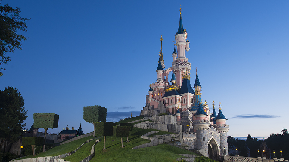 Fréquentation 2025 : Disneyland Paris en forte hausse, l'Europe loin du sommet mondial